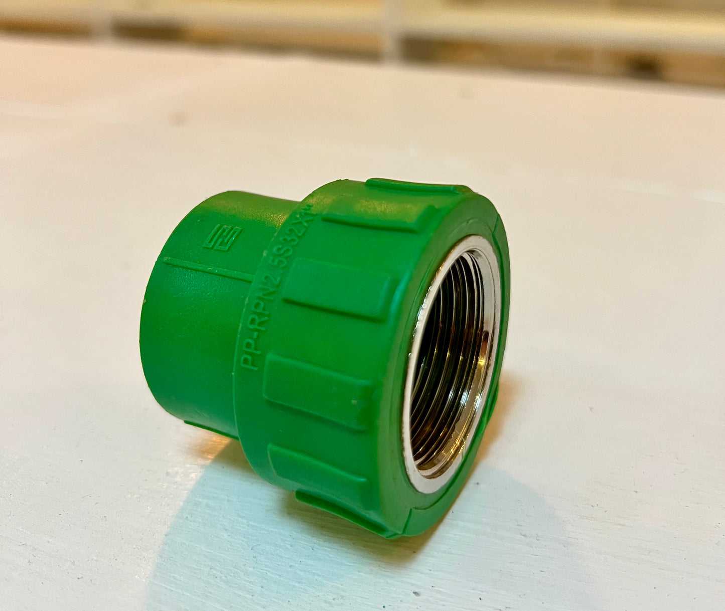 1" X 1/2" PPR FEMALE SOCKET ADAPTER - 32MM X 20MM